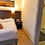 Hotel Be Guest Limoges Sud ex Black & Green