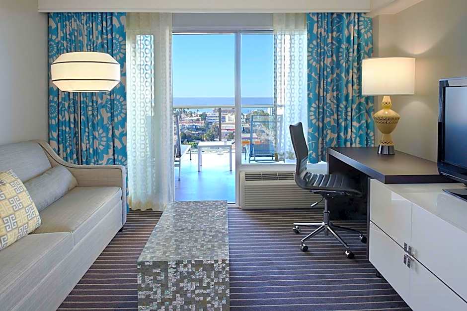 Hyatt Centric Delfina Santa Monica