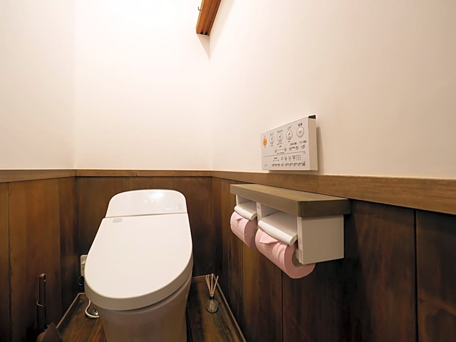 Inase Otsu Machiya Bed and Breakfast