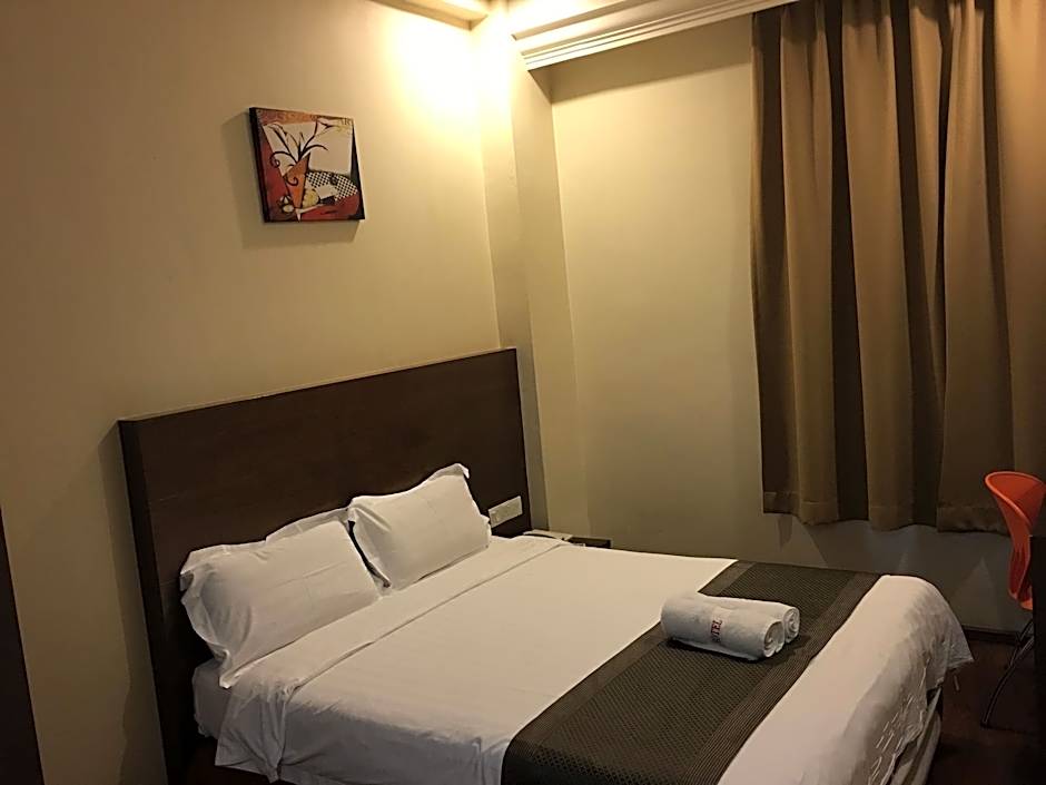 Lintas Plaza Boutique Hotel