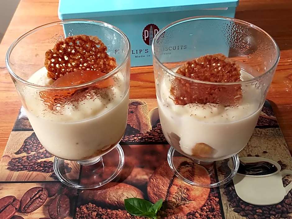 Stratos ArtDeco House