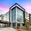 Cambria Hotel Waco University Riverfront