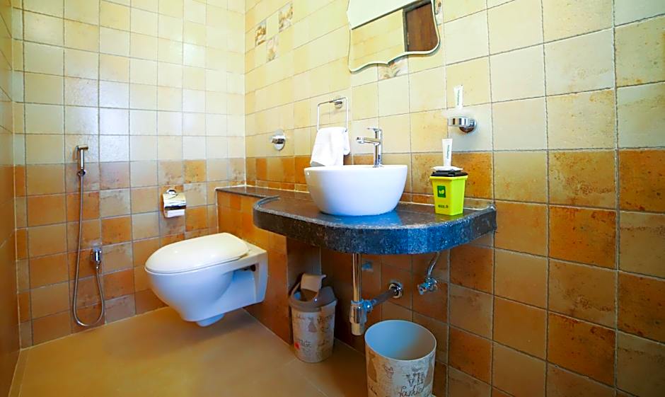 Treebo Chalets, Nagpur Airport