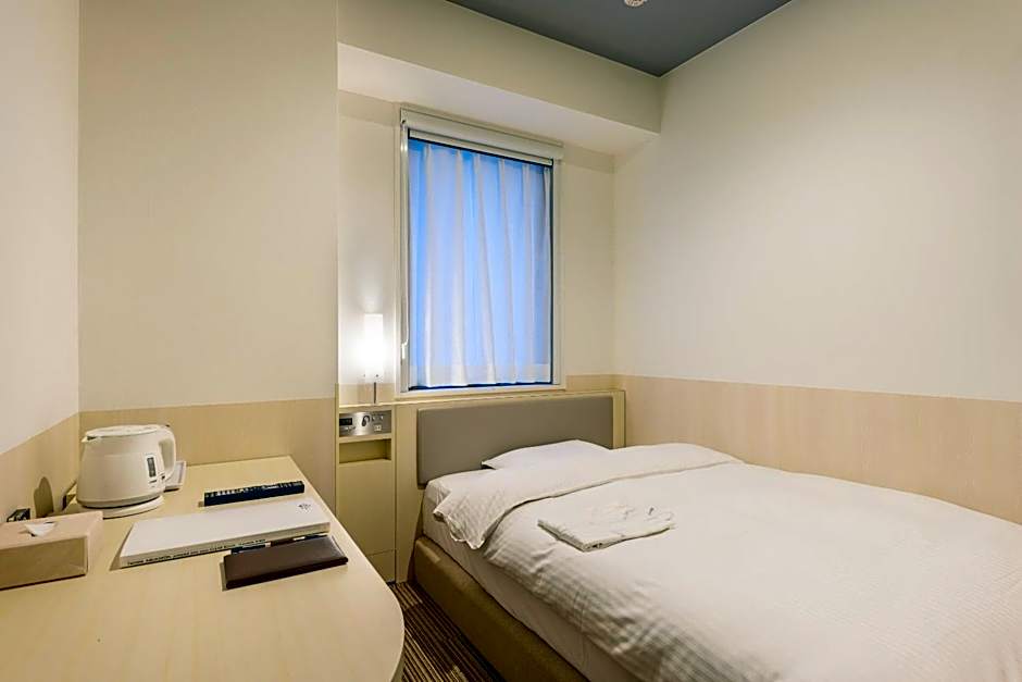 Photo 1 of 4 of Single Room - Non-Smoking
