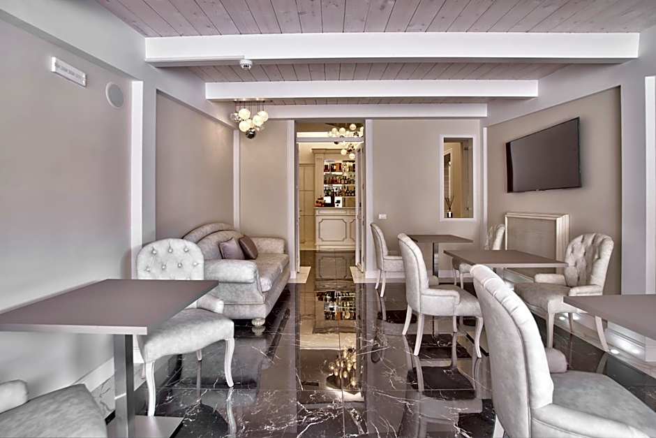 The Moon Boutique Hotel & Spa