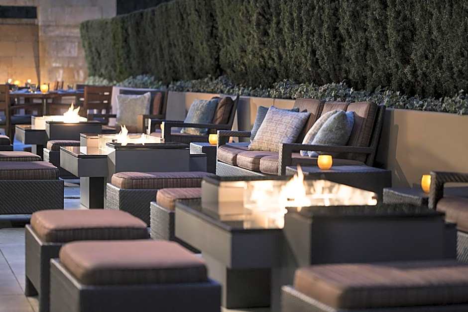 Four Seasons Hotel Silicon Valley At East Palo Alto