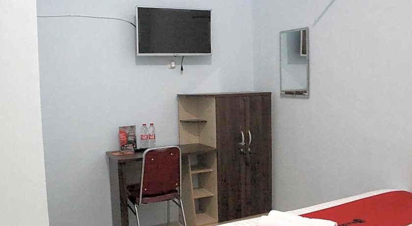 RedDoorz Syariah near Suncity Mall Madiun