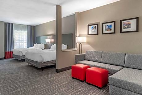 Suite with Two Queen Beds - Accessible/Non-Smoking