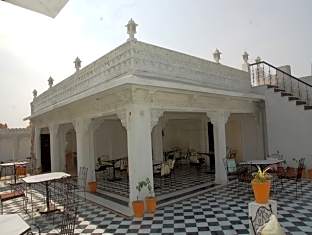 Hotel Moti Mahal Muroli
