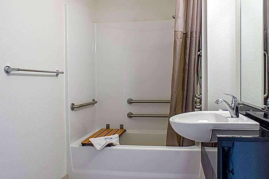 Motel 6-Kalispell, MT
