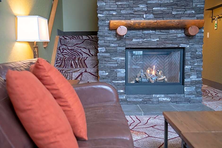 Banff Caribou Lodge And Spa