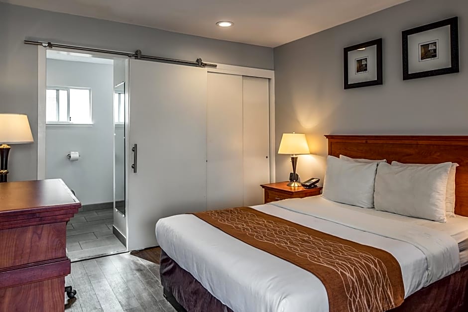 The Inn at 1252 Monterey