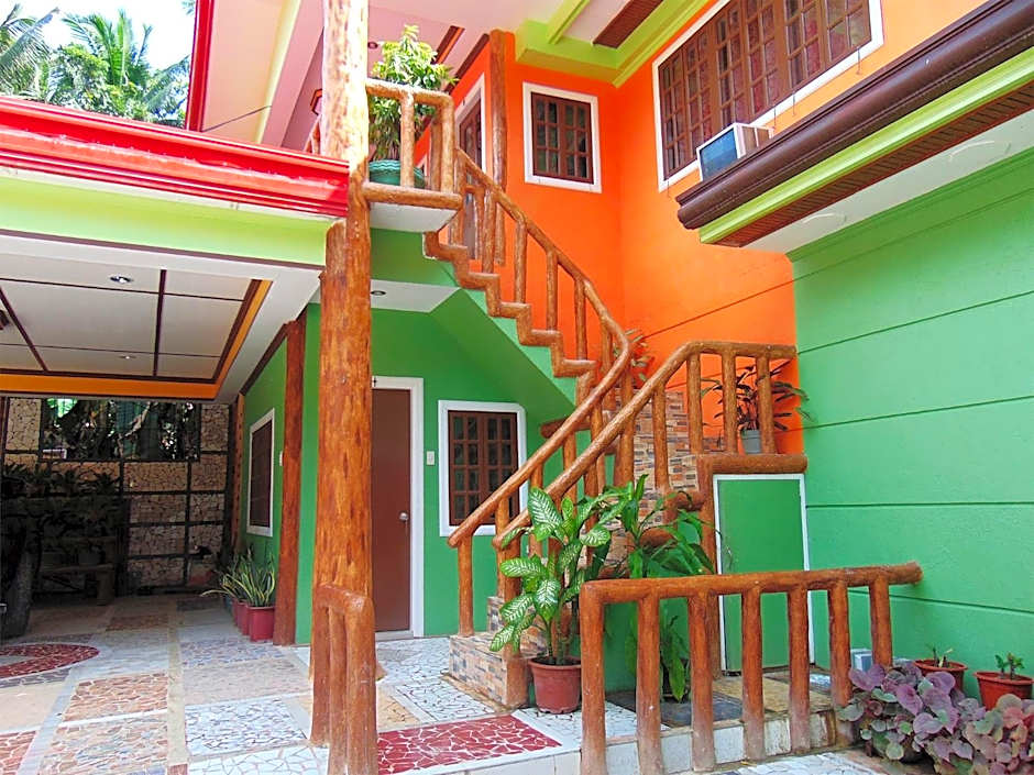 Stefanie Grace Inn