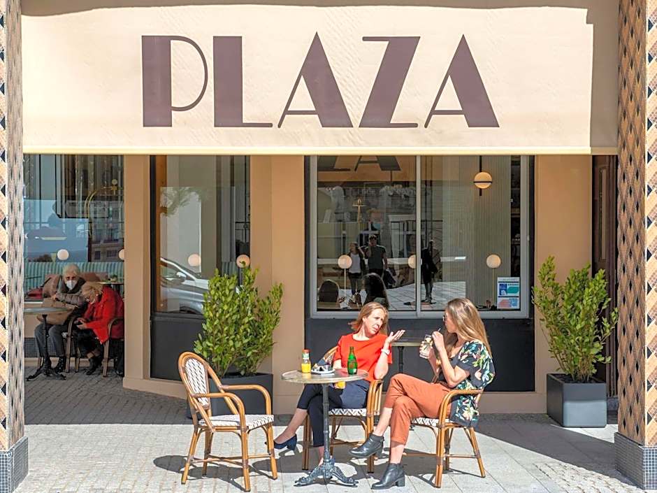 Hotel Plaza Biarritz Plage - Handwritten Collection