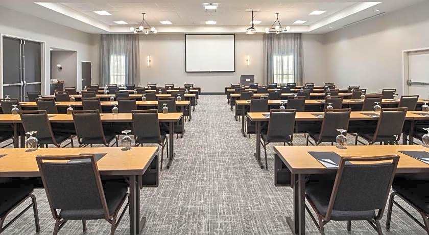 Courtyard by Marriott Mankato