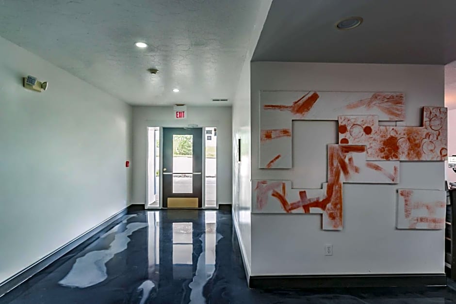 Motel 6-Augusta, KS