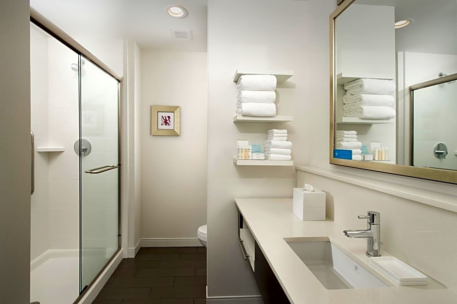 Hampton Inn Louisville East Hurstbourne