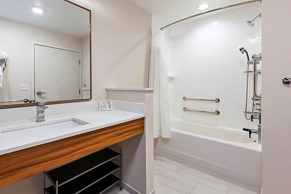 Fairfield Inn and Suites by Marriott Goshen