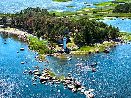 Vergi Sadam & Restoran Wirkes'