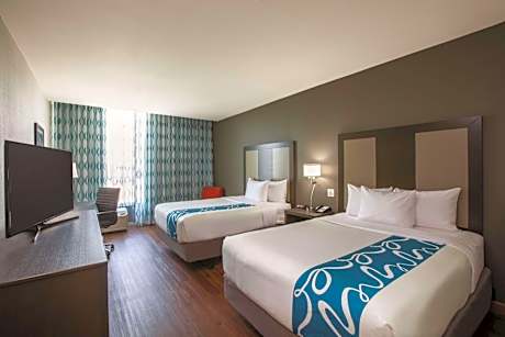 Queen Room with Two Queen Beds - Mobility Access/Non-Smoking