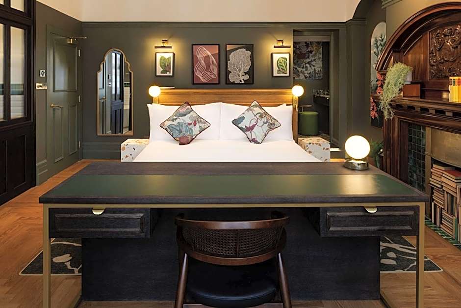 The Samuel Ryder Hotel St Albans, Tapestry Collection Hilton