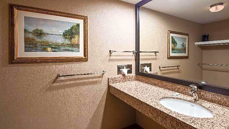 Best Western River Terrace