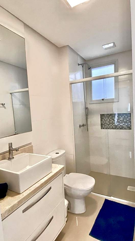 férias entre a Praia e a montanha c/piscina