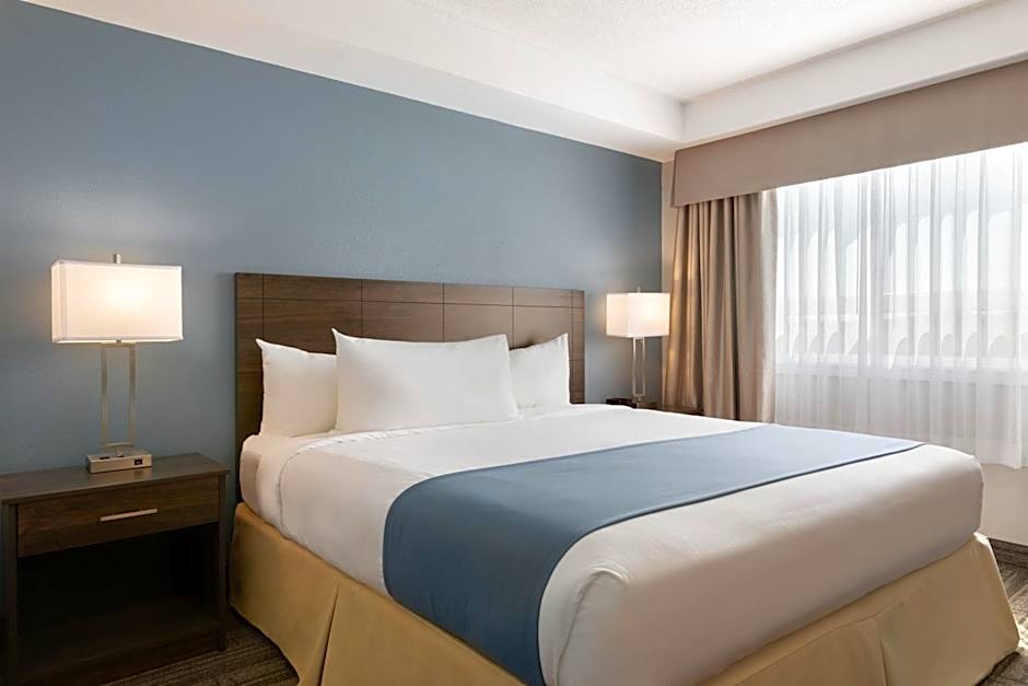 Travelodge Suites by Wyndham New Glasgow