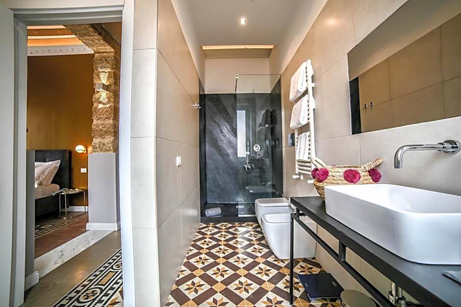 Family Affair Luxury Rooms&Suites