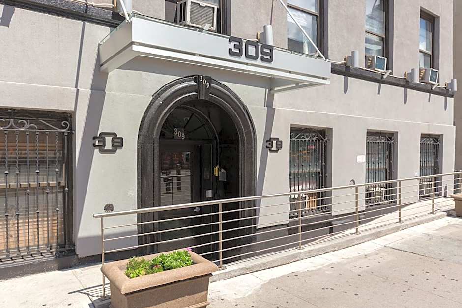 Hotel 309