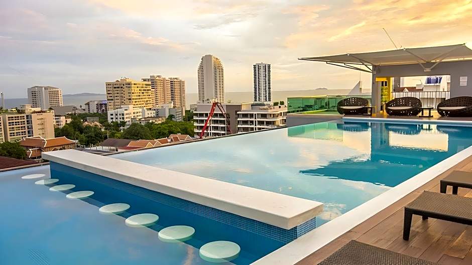 Unique Regency Pattaya