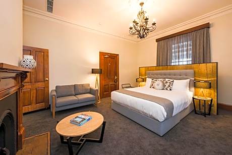The Parkview Boutique hotel