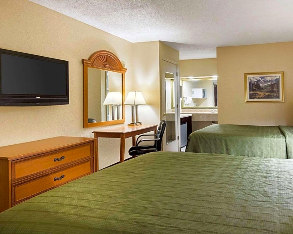 Quality Inn South Hill I-85