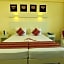 Beacon Beach Hotel