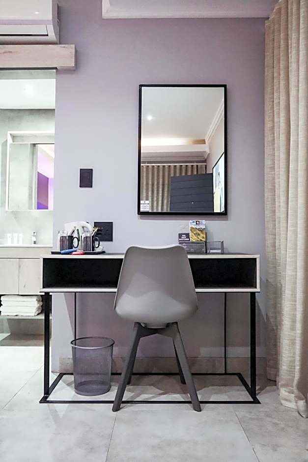 Cascades Guest Lodge