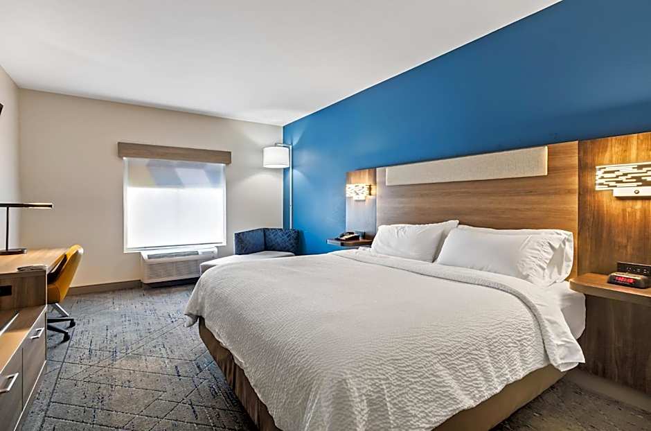 Holiday Inn Express & Suites Wytheville By IHG