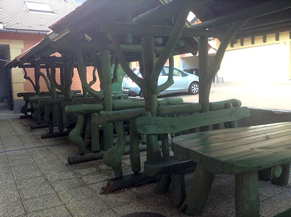 St. Hubertus Étterem és Panzió