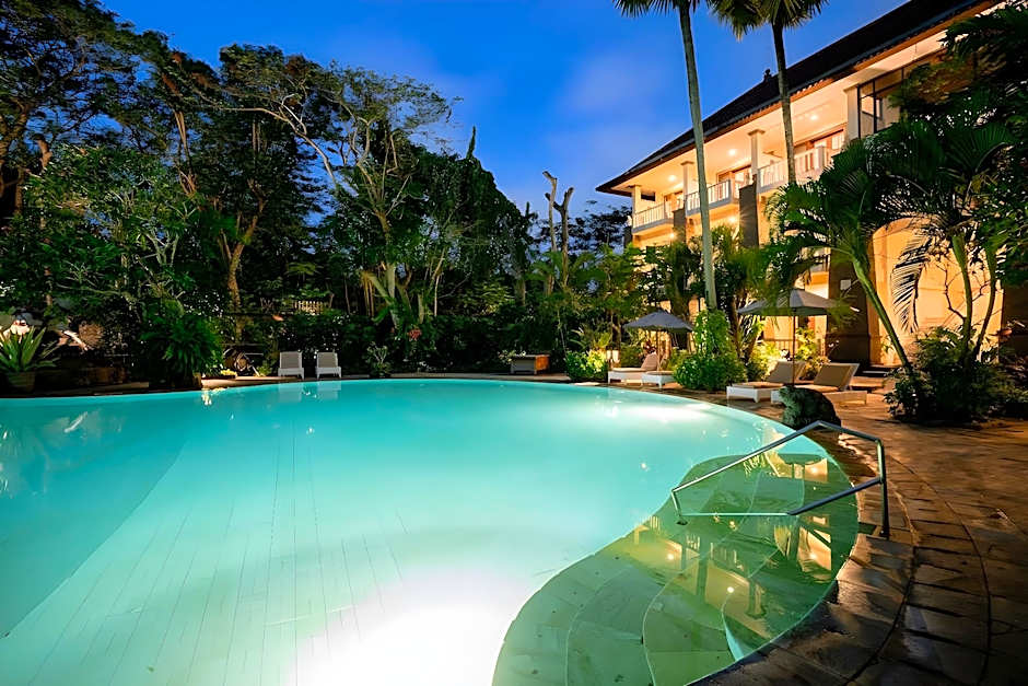 Hotel Kumala Pantai