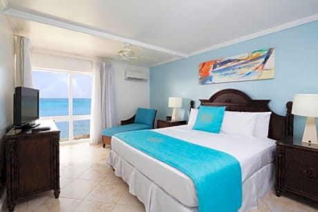 One-Bedroom Ocean Front Suite
