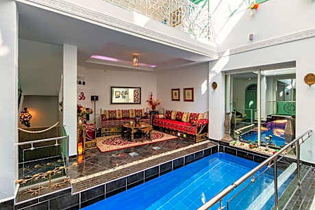 Ryad A&B Sarai