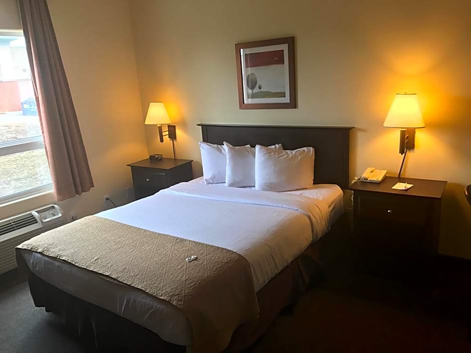 Super 8 by Wyndham Barrie South