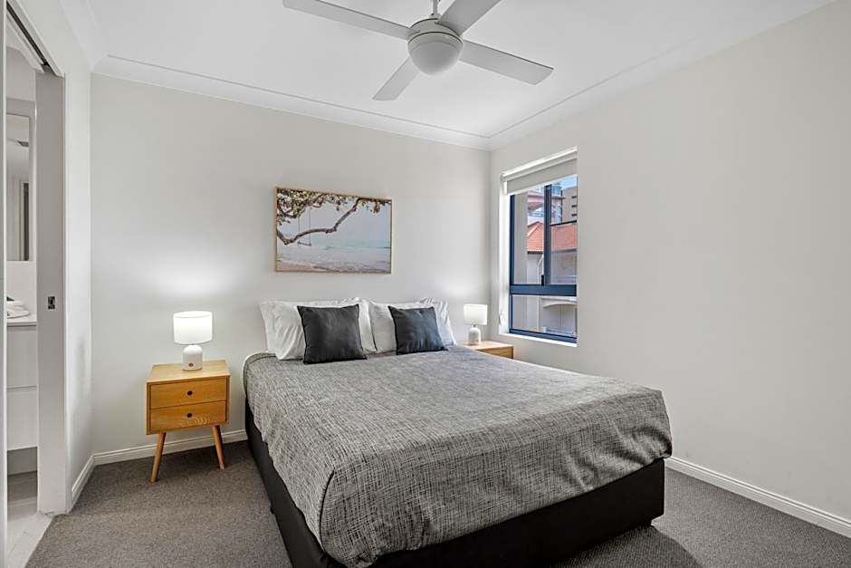 Bella Mare Coolangatta Beachside Apartments