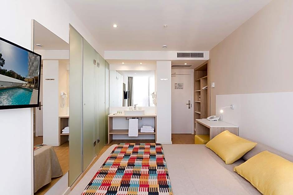 HSM Son Veri - Adults Only