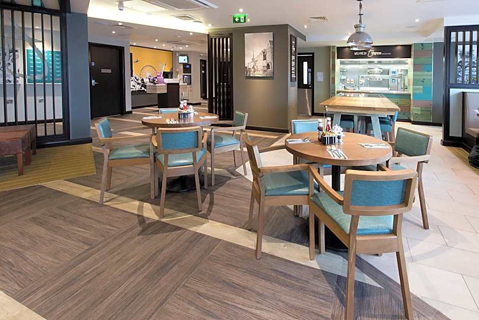 Premier Inn Leeds Headingley