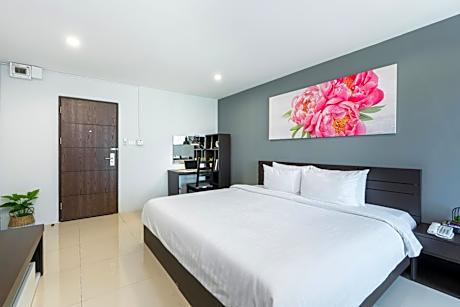 Deluxe Super King Room