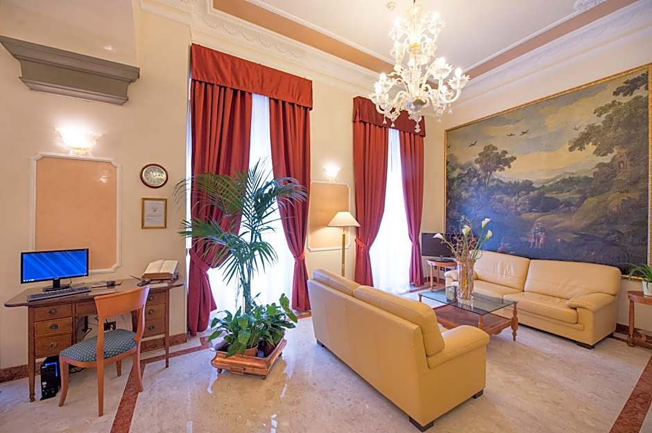 Strozzi Palace Hotel