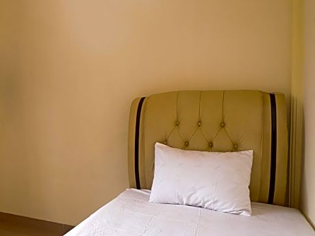 Large Single Room
