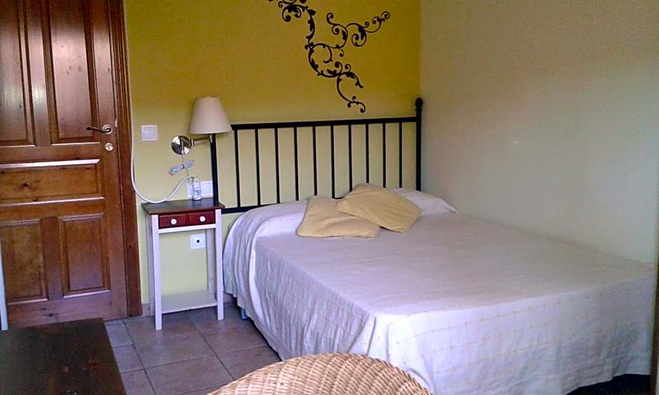 B&B Ra Tenaja