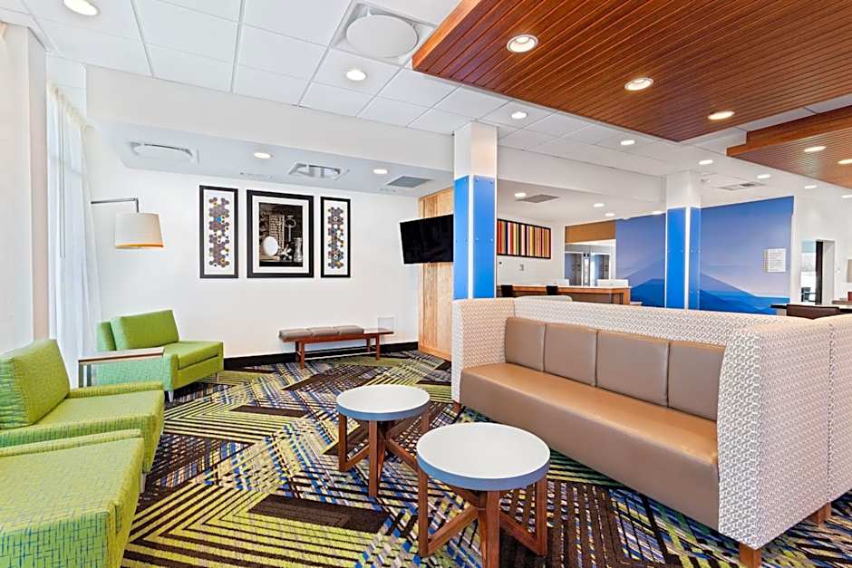 Holiday Inn Express & Suites Niceville - Eglin Area By IHG