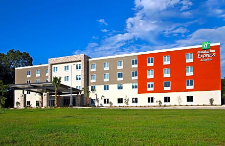 Holiday Inn Express & Suites - Columbus North, an IHG Hotel